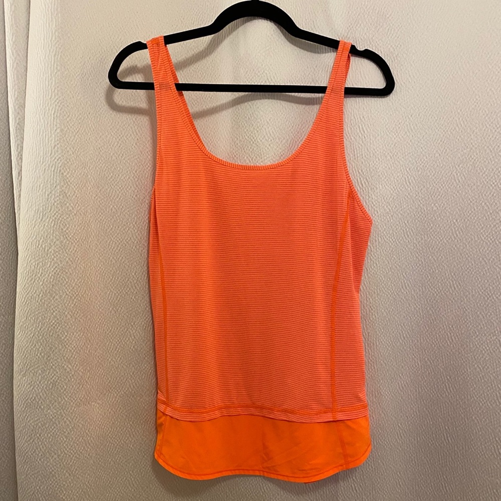 NWOT Lululemon orange/grey striped exercise tank